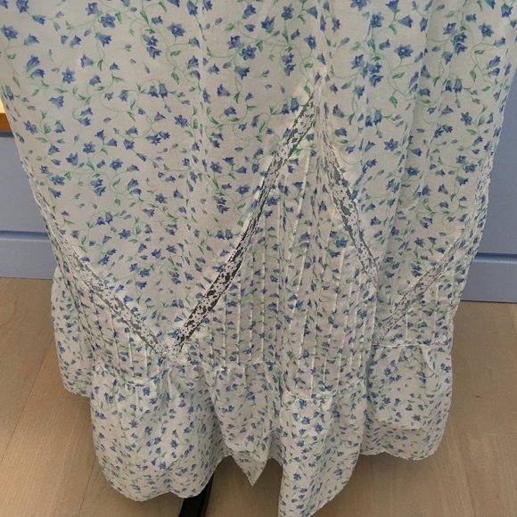 Eileen West Button Front Full Length Gown/Robe with Bluebell Print Size S - Picture 7 of 15